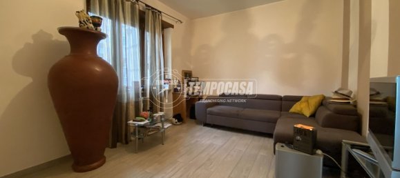 3 rooms Apartment in Collegno, Italy No. 172465 3