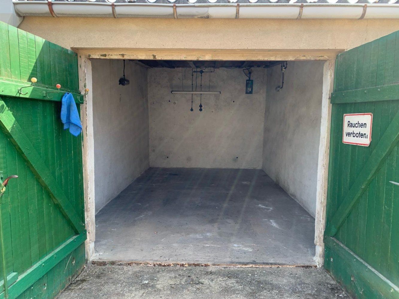  Parking in Friedrichshain, Germany No. 243806