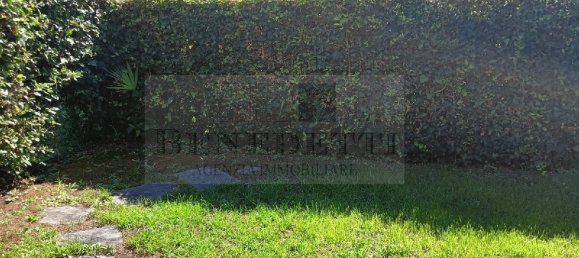 Apartamento de 2 dormitorios en Pietrasanta, Italy No. 352634 20