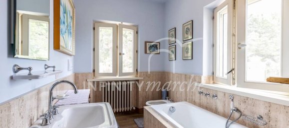 3 bedrooms House in Potenza Picena, Italy No. 166458 35