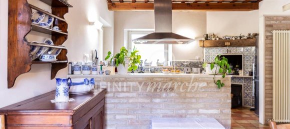 3 bedrooms House in Potenza Picena, Italy No. 166458 27