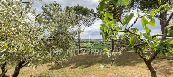 3 bedrooms House in Potenza Picena, Italy No. 166458 11