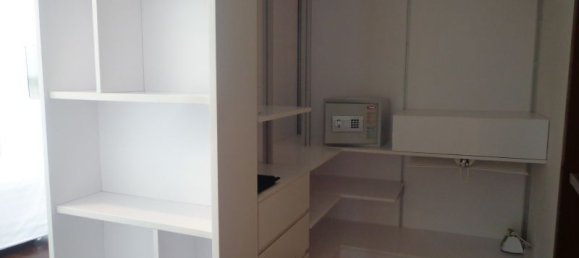 2 bedrooms Apartment in Ba Dinh, Vietnam No. 4104 8