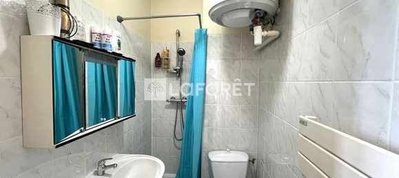 1 bedroom Apartment in Sevres, France No. 168388 5