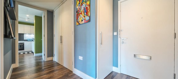 2 bedrooms Apartment in London, United Kingdom No. 7586 12