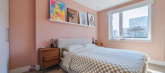 2 bedrooms Apartment in London, United Kingdom No. 7586 5