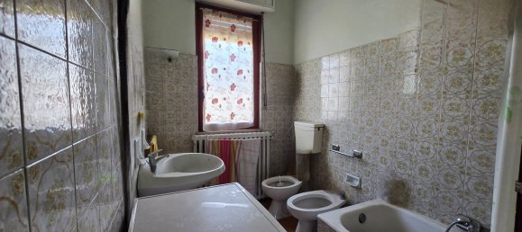 4 rooms House in Asti, Italy No. 273099 13