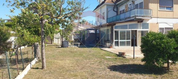 2 bedrooms Villa in Ardea, Italy No. 352687 12