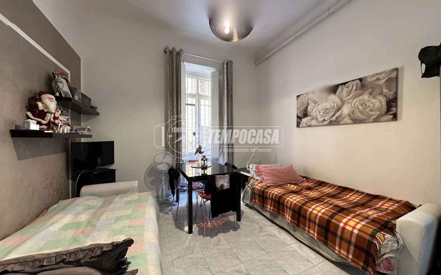 Квартира с 2 комнатами в Милан, Италия № 239579