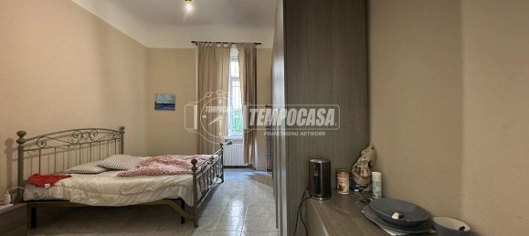 Квартира с 2 комнатами в Милан, Италия № 239579 9