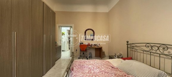 Квартира с 2 комнатами в Милан, Италия № 239579 11