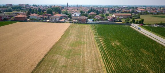 15000m² Land in Villanova d'Asti, Italy No. 90690 10