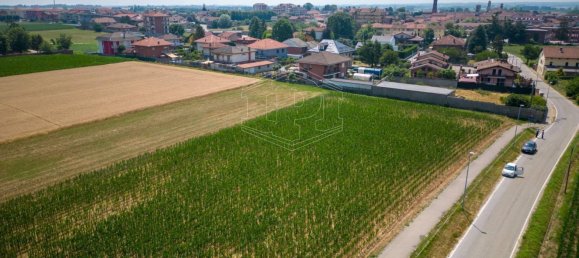 15000m² Land in Villanova d'Asti, Italy No. 90690 8