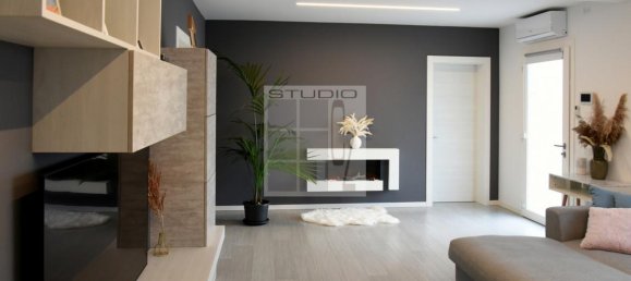 7-salle Maison à Camposampiero, Italy No. 232320 7