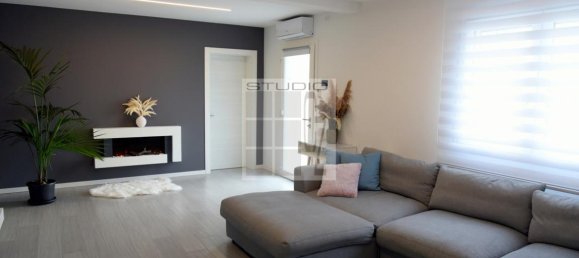 7-salle Maison à Camposampiero, Italy No. 232320 5