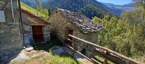 3 bedrooms House in Gaby, Italy No. 371262 14