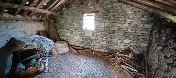 3 bedrooms House in Gaby, Italy No. 371262 23