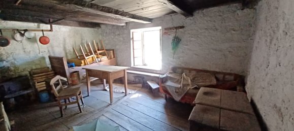 3 bedrooms House in Gaby, Italy No. 371262 22