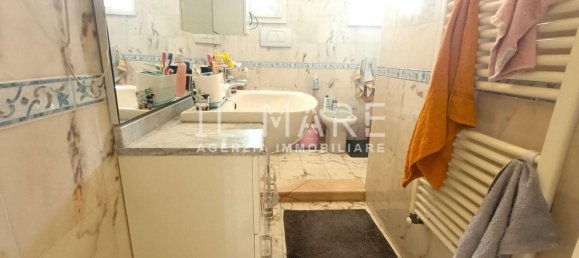 4 rooms Apartment in Massa, Italy No. 303826 15