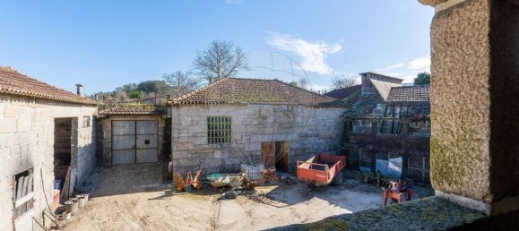 Дом с 4 спальнями в Пенафиел, Португалия № 158327 39