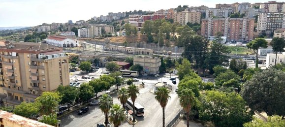 4 Schlafzimmer Wohnung in Caltanissetta, Italy, Nr. 372617 5