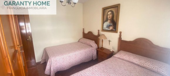 4 bedrooms Apartment in Jaen, Spain No. 159901 6