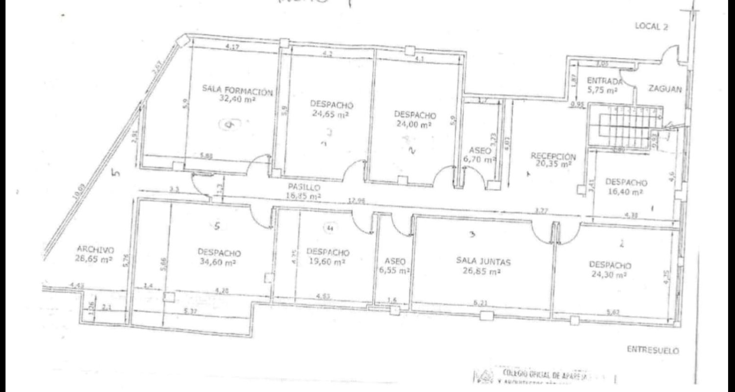  عقار تجاري في Alicante, Spain 301متر مربع رقم 224252