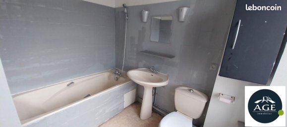 Studio in Epernon, France No. 253821 3