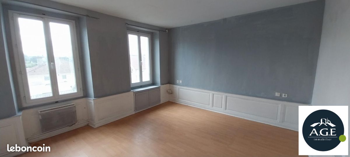 Studio in Epernon, France No. 253821