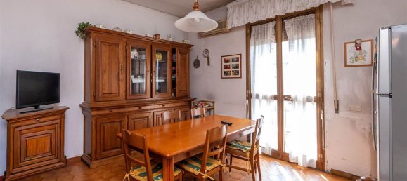 8 chambres Maison à Pistoia, Italy No. 314233 3