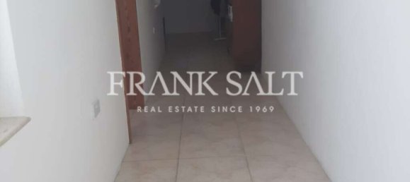 Apartamento de 3 dormitorios en Victoria, Malta No. 5469 3