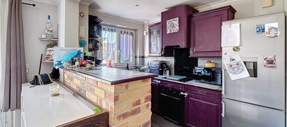 1 bedroom Apartment in Corbeil-Essonnes, France No. 128362 6