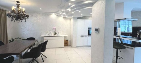 5 bedrooms Townhouse in Baden-Baden, Germany No. 239553 4