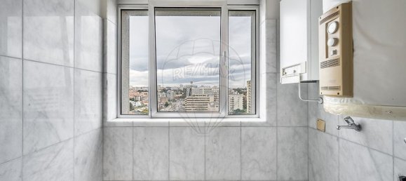 2 bedrooms Apartment in Porto, Portugal No. 55293 16