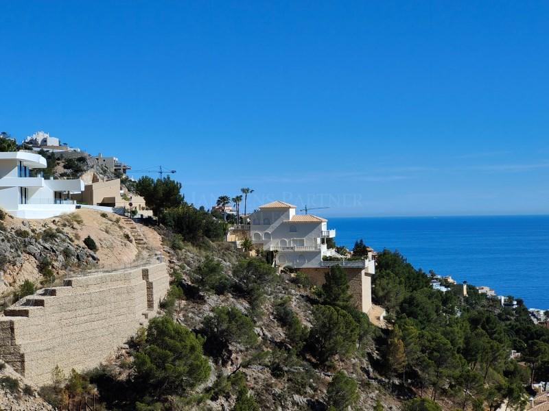  Land in Altea, Spain No. 66995