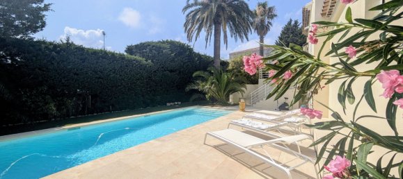 3 chambres Villa à Saint-Raphaël, France No. 298832 2