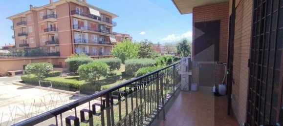 3 rooms Apartment in Rome, Italy No. 28351 6