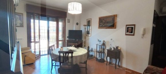 3 rooms Apartment in Rome, Italy No. 28351 4