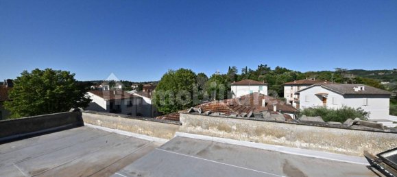 Villa de 4 dormitorios en Monte San Savino, Italy No. 289598 19