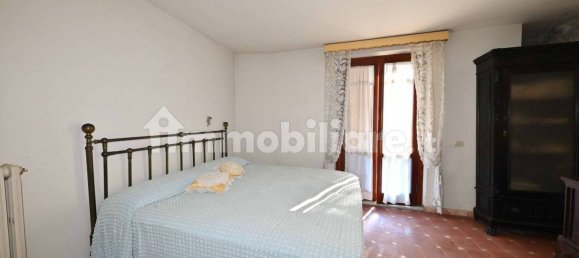 Villa de 4 dormitorios en Monte San Savino, Italy No. 289598 20