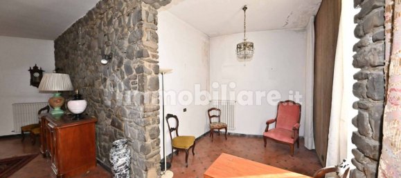 Villa de 4 dormitorios en Monte San Savino, Italy No. 289598 3