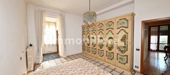 Villa de 4 dormitorios en Monte San Savino, Italy No. 289598 11