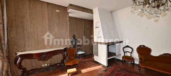 Villa de 4 dormitorios en Monte San Savino, Italy No. 289598 2
