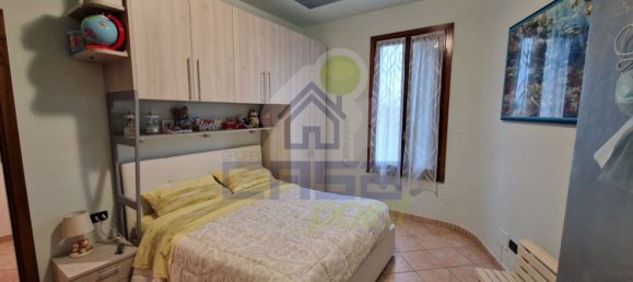 3 rooms Villa in Persico Dosimo, Italy No. 108916 9