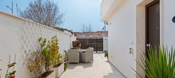 3 غرف نوم فيلا في Alicante, Spain رقم 176087 29