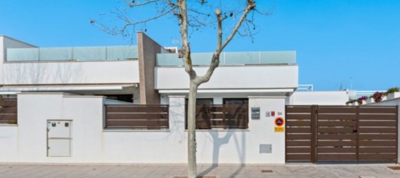 3 غرف نوم فيلا في Alicante, Spain رقم 176087 35