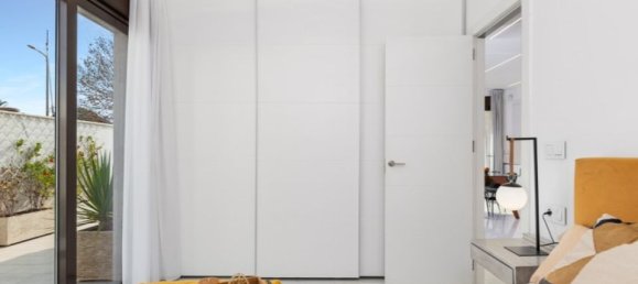 3 غرف نوم فيلا في Alicante, Spain رقم 176087 17