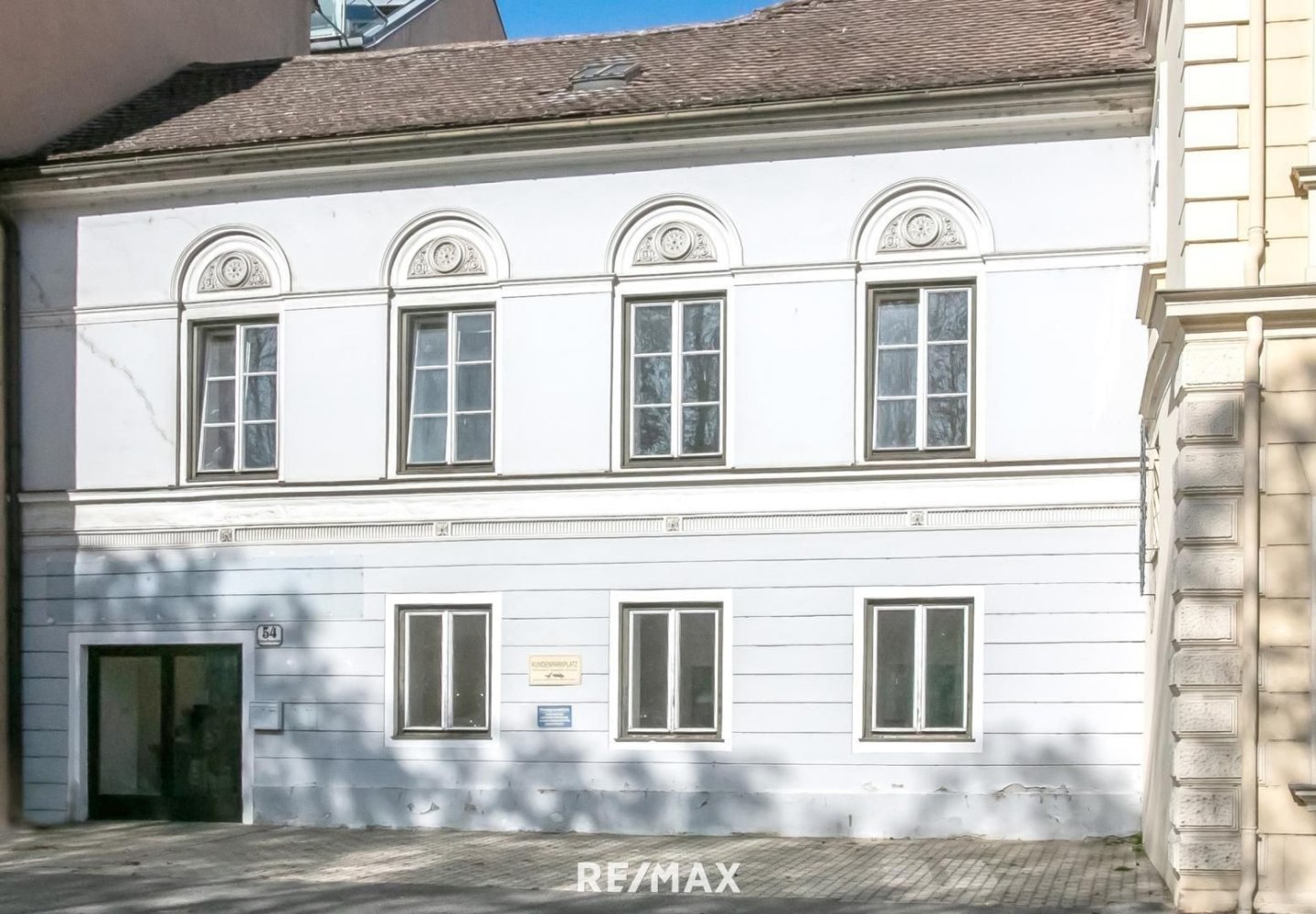 8 rooms Building in Krems an der Donau, Austria No. 55125