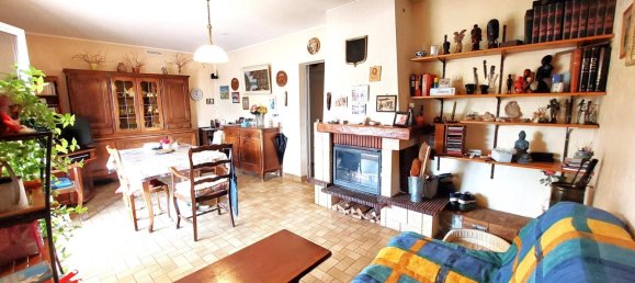 3 bedrooms House in Saint-Dye-sur-Loire, France No. 246537 3