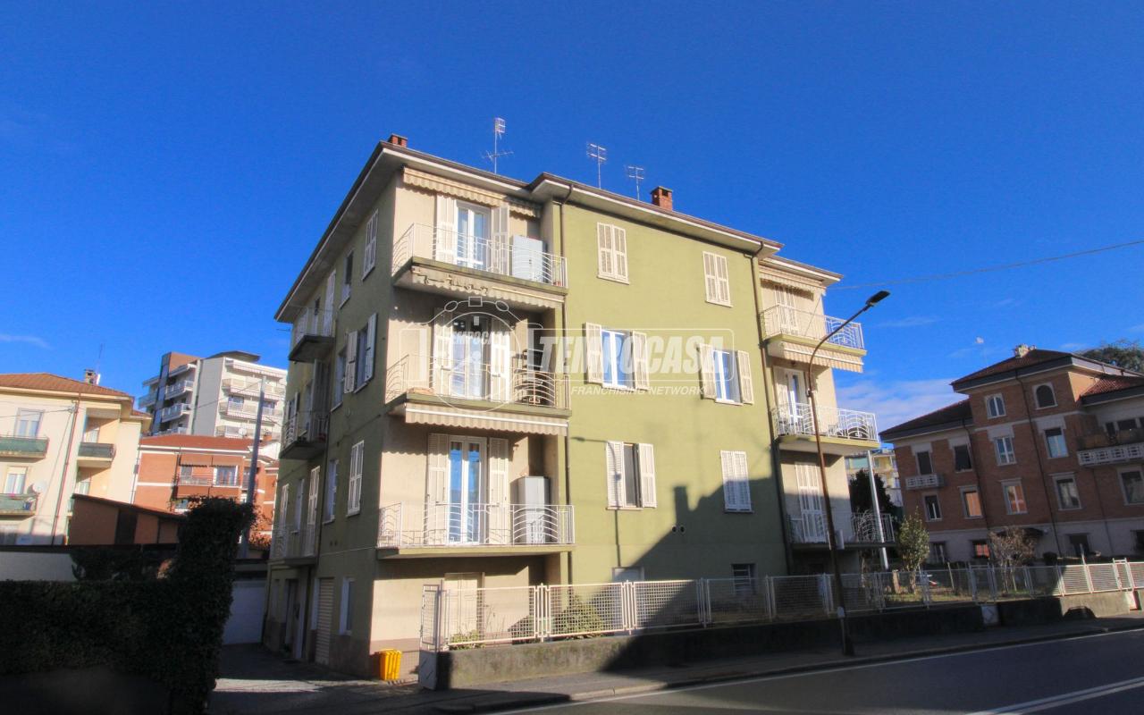 Квартира с 3 комнатами в Мондови, Италия № 108310